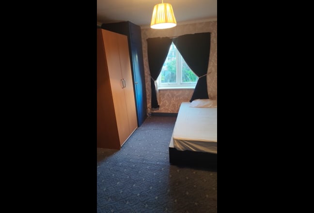 A room to let Main Photo