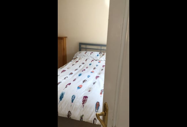 Video 1: Extra Large Room