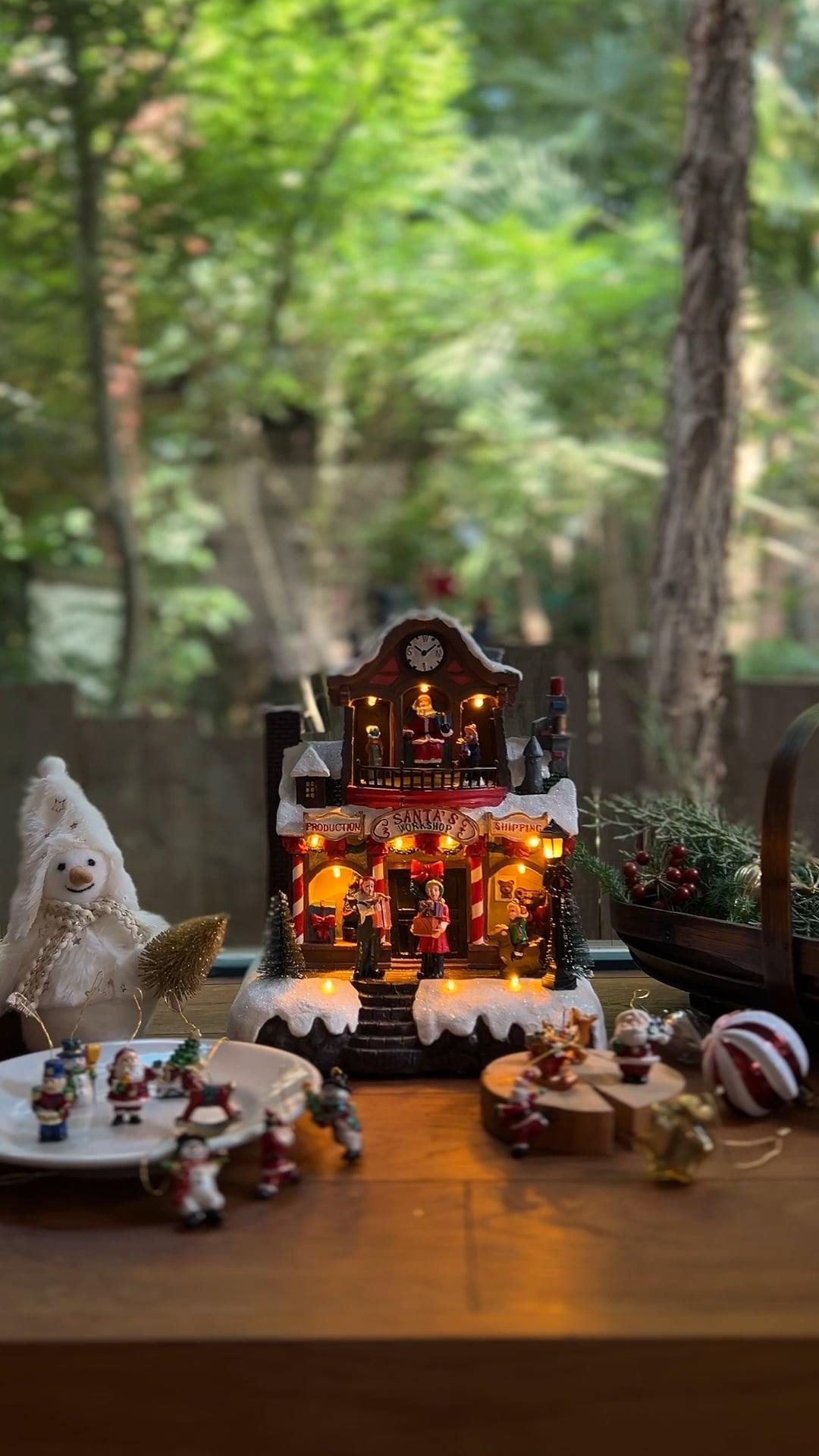 LED MUSICサンタの家オブジェ [CHRISTMAS 2025] | [公式]スタディオ