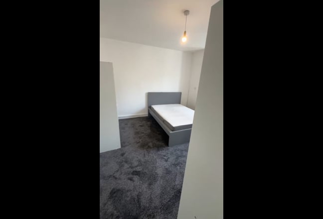  Furnished  Double  Shared  Room  Wembley  HA0  Main Photo