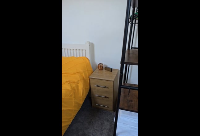 Loft conversion with ensuite bathroom Main Photo