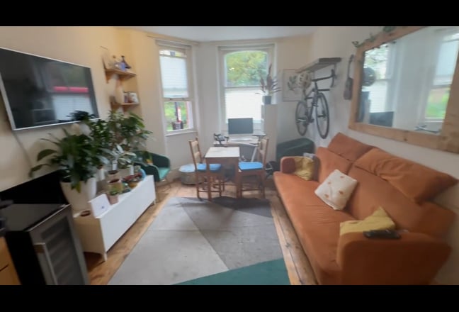 🌿 Bright Double Room in Fulham  Main Photo