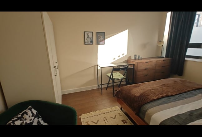 💥Cozy Room Available NOW E14💥 Main Photo