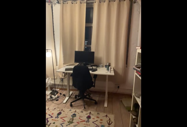 Huge Private Room in Dream Stoke Newington Loft Main Photo