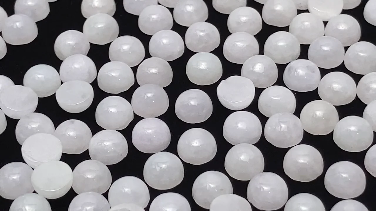 動画】ラベンダー翡翠(ジェイダイト)AAA ラウンド カボション6×6mm 3個