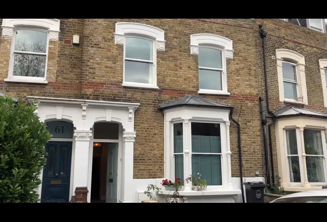 Spacious Attractive 3 bedroom Flat in London N16 Main Photo