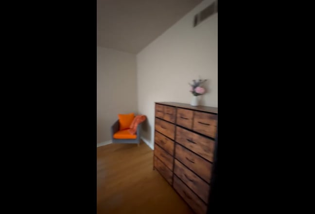 Affordable Living Bills & Furnishing Included Main Photo