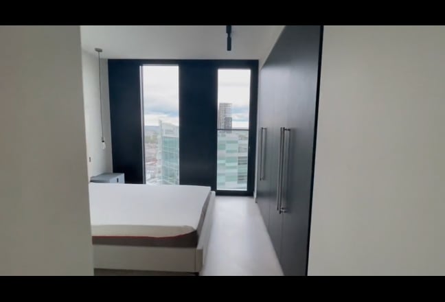 Ensuite Room in Luxury 2B2B, Couples Welcome -EC2A Main Photo
