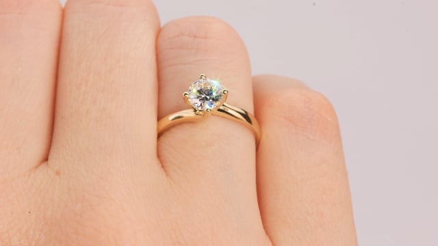 Wideo Pierścionek zaręczynowy  z diamentem Kartezja z żółtego złota