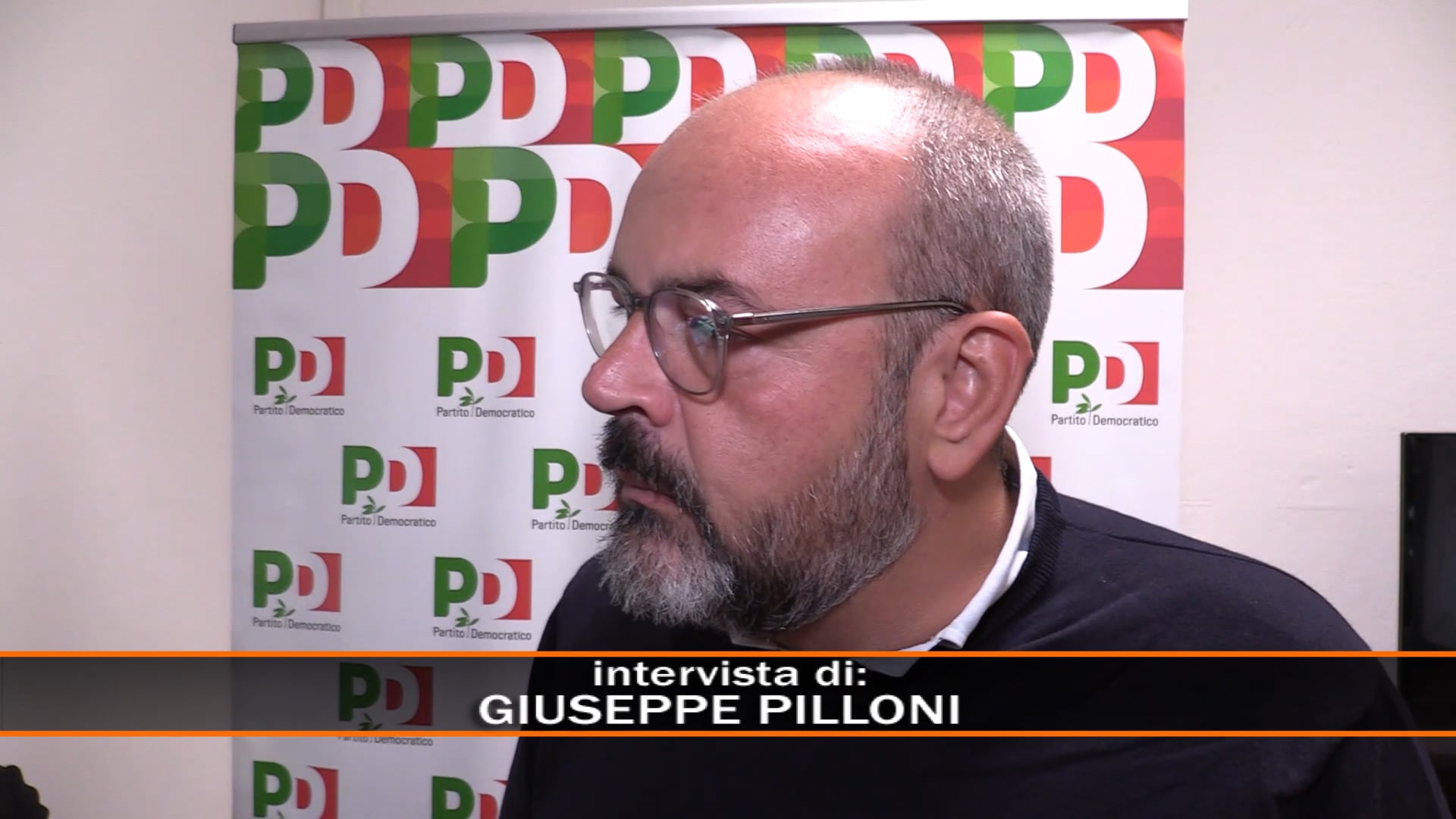 Inaugura una nuova casa del popolo a Bologna