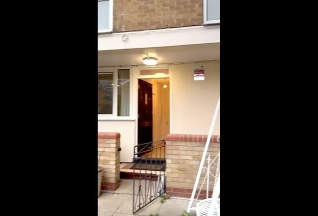 Single room 15min walk to Queen Mary&Mile end[100] Main Photo