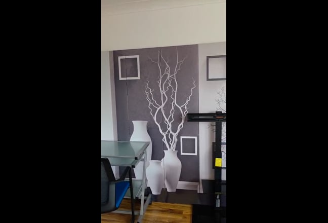 Very spacious and  tidy double bedroom Main Photo