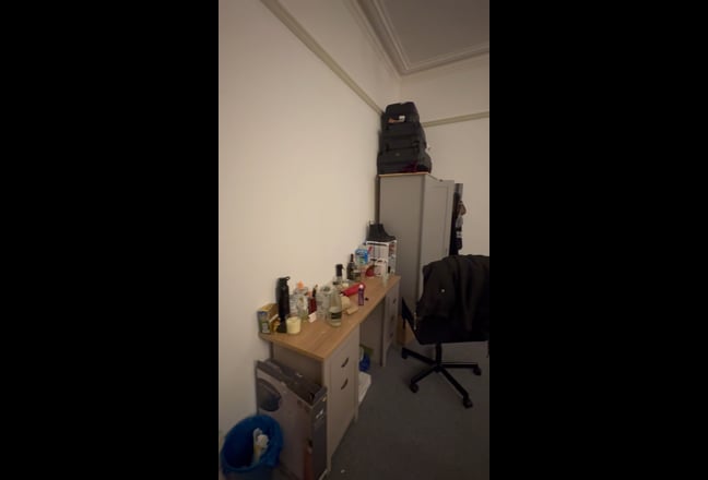 **Room Available – Leicester (Narborough road)**  Main Photo