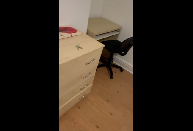 Room Available for Rent in a Shared House RG1 Main Photo