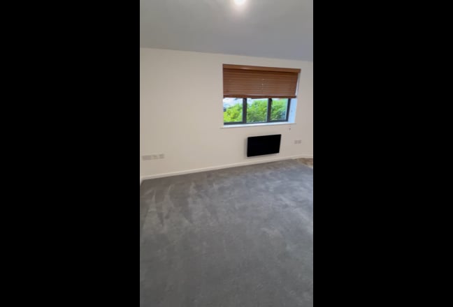 Modern 3 Bed Flat to rent in Haverhill  Main Photo