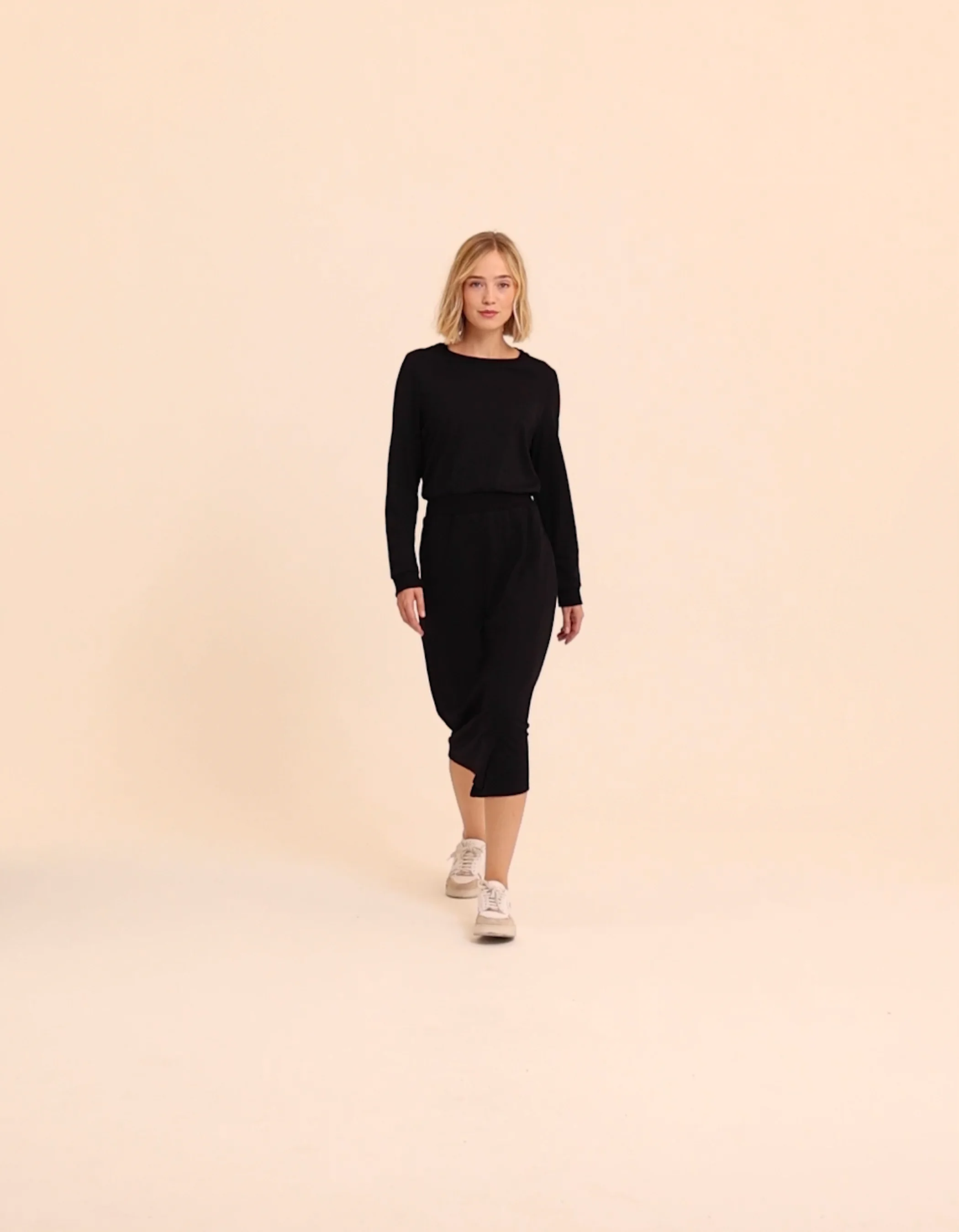 Robe Noire INC International Concepts - Taille M - Neuve Avec étiquette - Coupe Fourreau élégante
