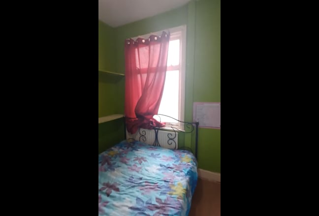 Single room for 1 working person £600, e6 3nw Main Photo
