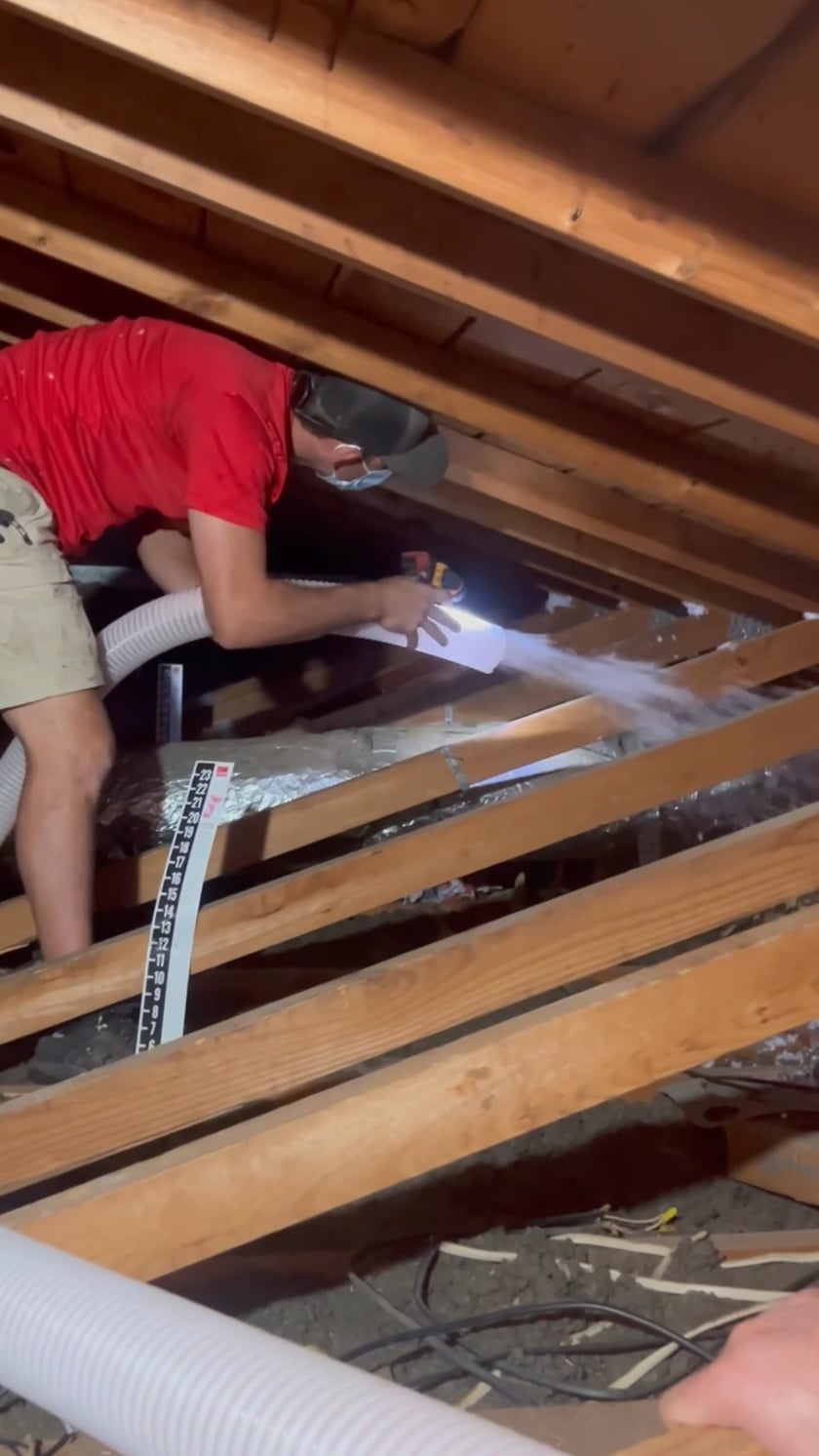 2069405714 9264a9e663d418d18da856b01892837df7ff24615fbbbc25007deaf81ef91217 d 840?region=us