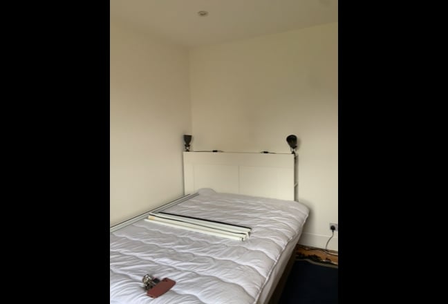 Ashford town center / Double room /all bills incl Main Photo