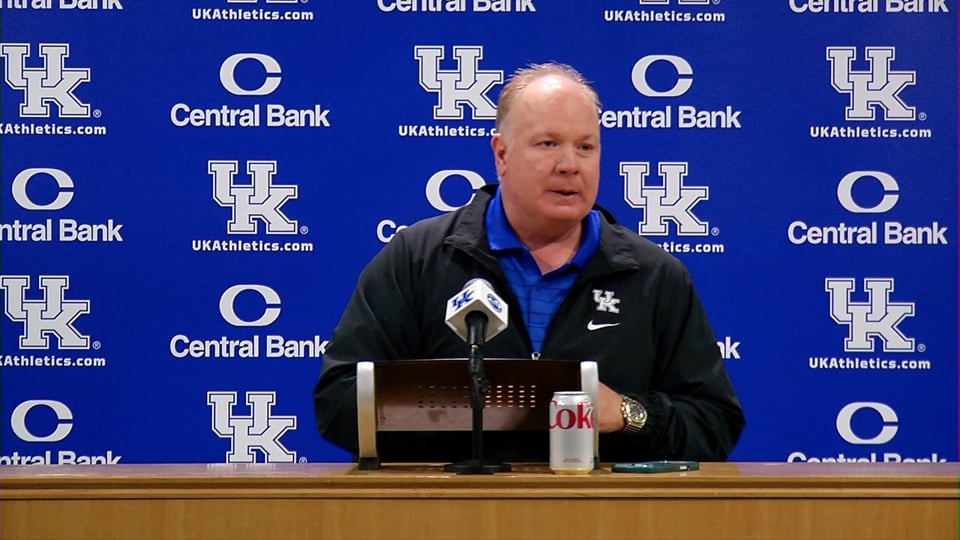 VIDEO:  Football Coach Mark Stoops Previews UK-Texas Game