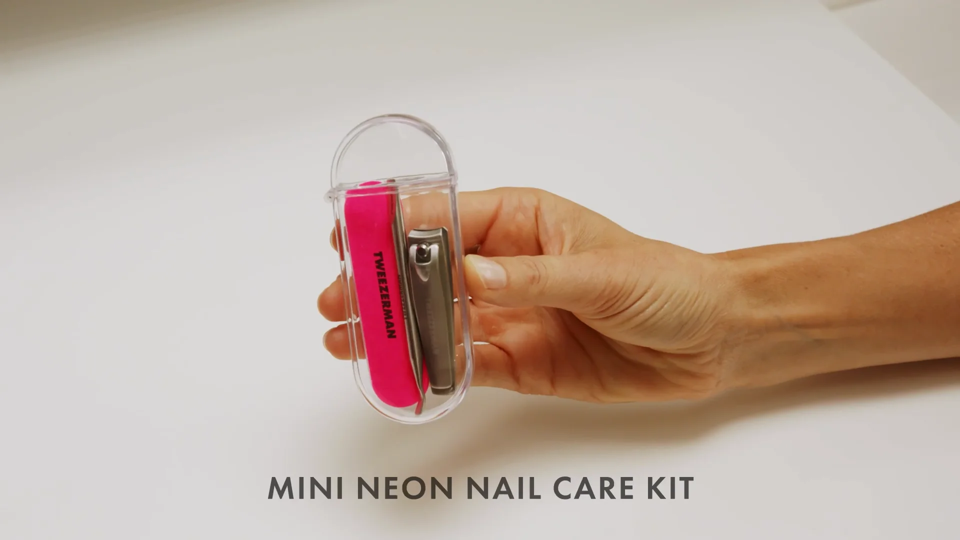 Mini Neon Nail Care Kit – Tweezerman