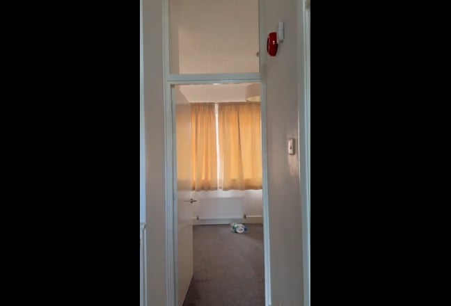 Single room in the heart of Kingston Main Photo