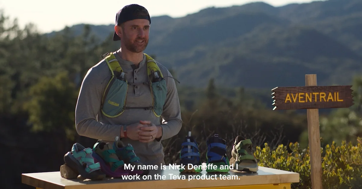 Women's Aventrail R2T PHANTOM/ RASPBERRY COULIS | TEVA