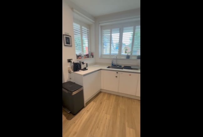 Beautiful 3 bed in Furzedown near tooting station  Main Photo