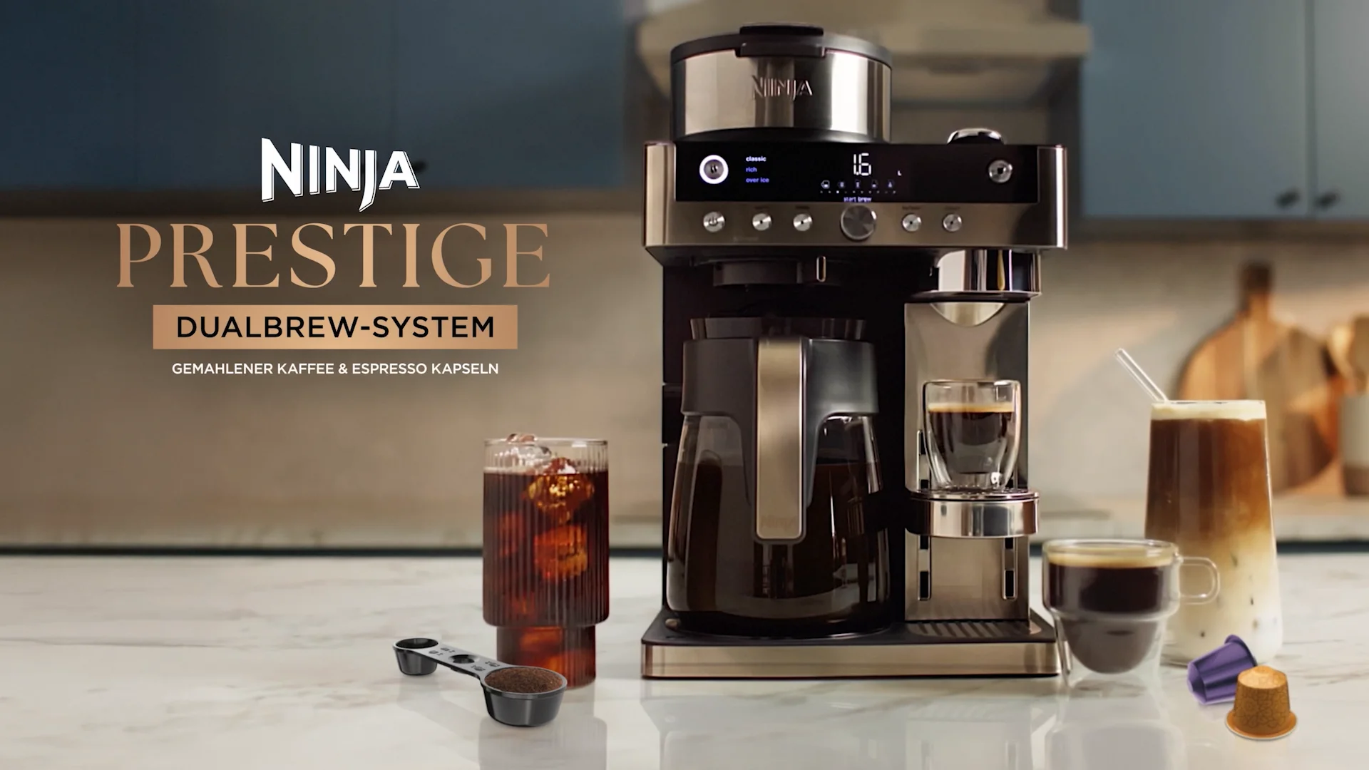 DE_NJA_CFN802_EU_SZL_Supers 36_16x9_COLLECT_v004