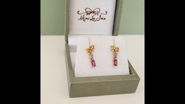 Brinco Pedras Naturais Coloridas em Ouro 18k