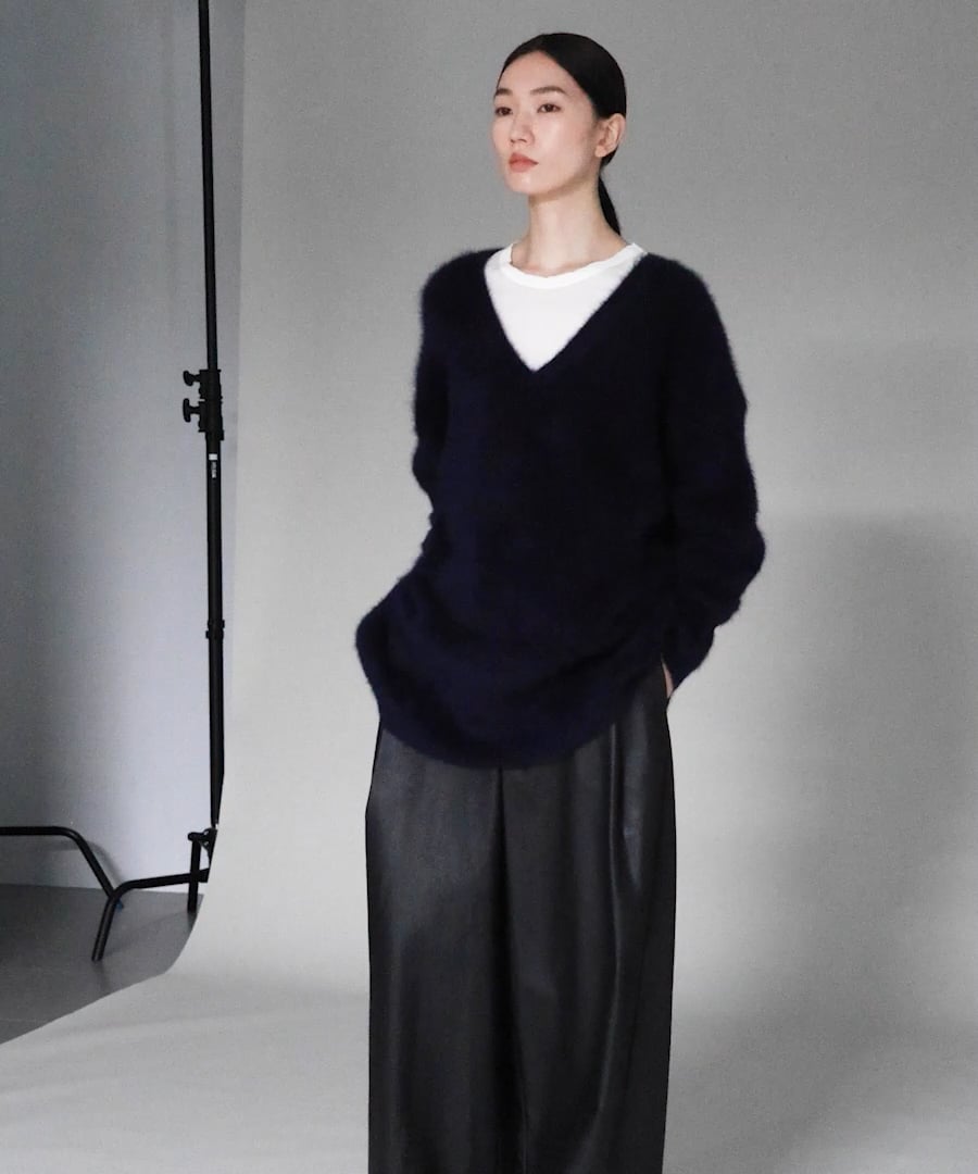 Curensologyカレンソロジー⭐︎新品FOXカシミヤニットプルオーバー FOXカシミヤVネックニットプルオーバー | [公式]カレンソロジー