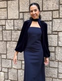 Video: Navy blue midi dress with strapless neckline and velvet sleeves Video: Navy blue midi dress with strapless neckline and velvet sleeves