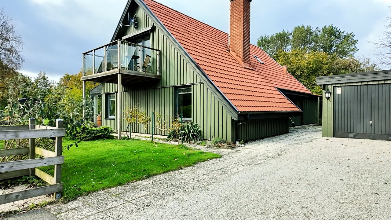 5 rum Villa på Broddas väg 6 Skurup Skurups kommun - video