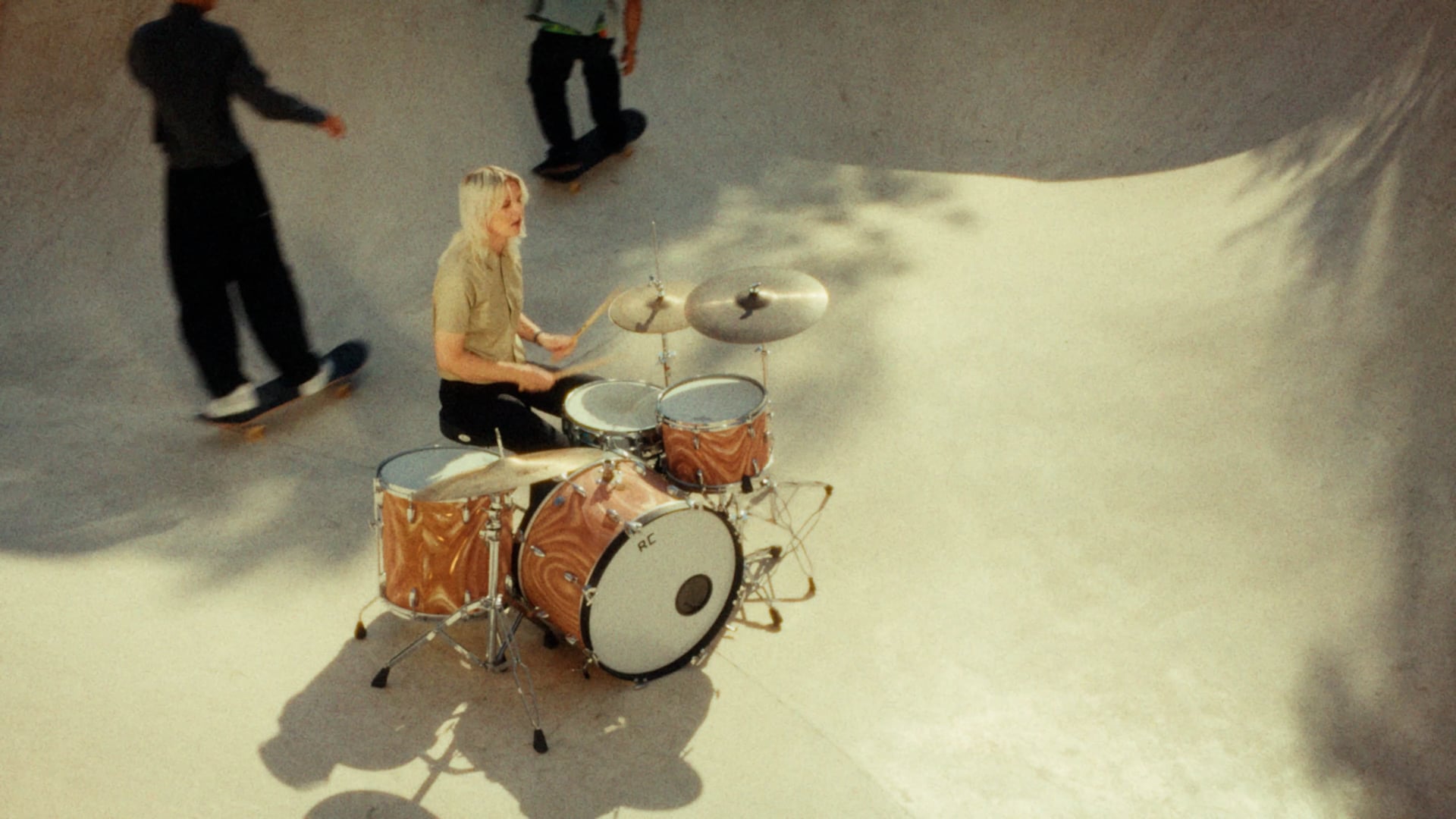 Requin Chagrin - Parachute