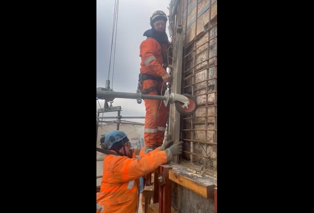 I am a male aged 57. I am looking for a doubl... Main Photo