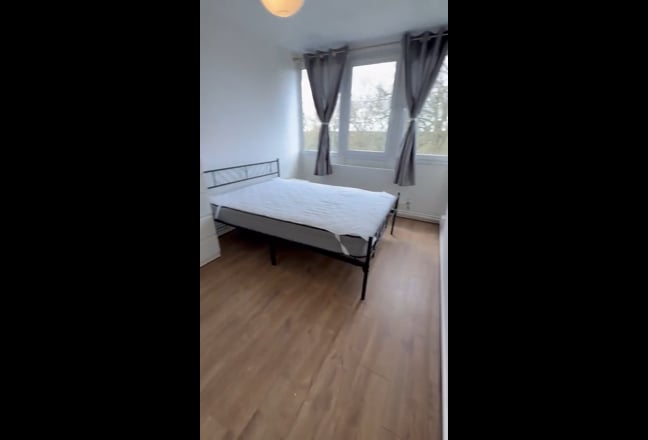 New Property and Two Double Rooms Available!  Main Photo