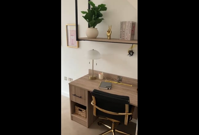 Modern Duplex Room – All Bills Incl. Deptford Main Photo