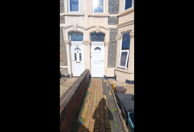 Beautiful 1 bed apartment 5min from Fishponds H/st Main Photo
