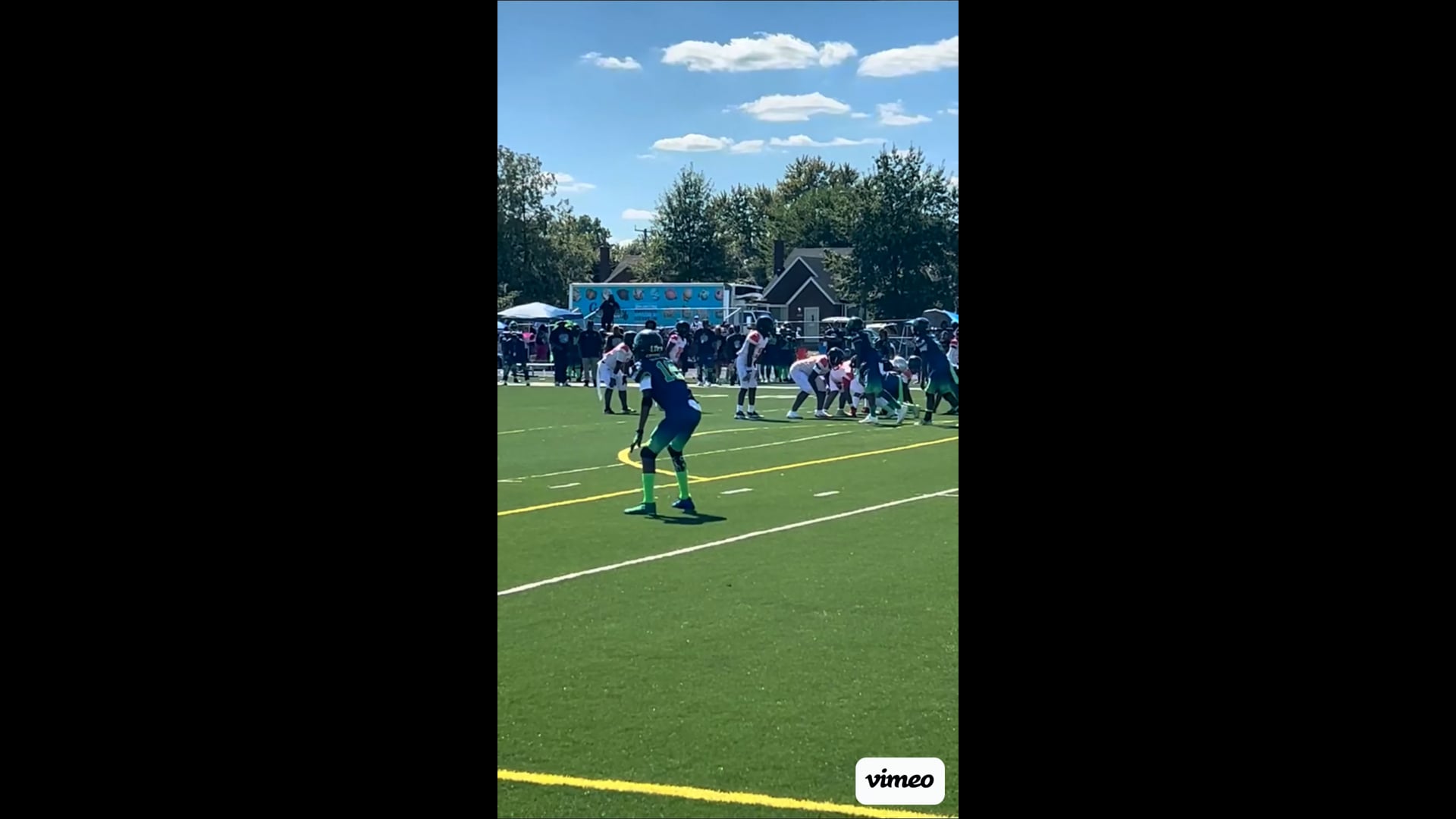 SCREEN, SPLIT 2/ STIFF ARM AND SCORE 2nd TD