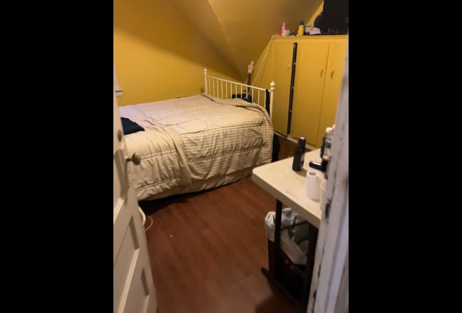 Newly renovated furnished room for less cooking  Main Photo