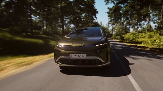 Škoda Enyaq / Car and Environment