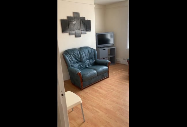 1 Bedroom Flat  Main Photo