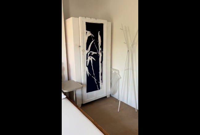 Relaxing en suite Clapham border hint of Japan  Main Photo