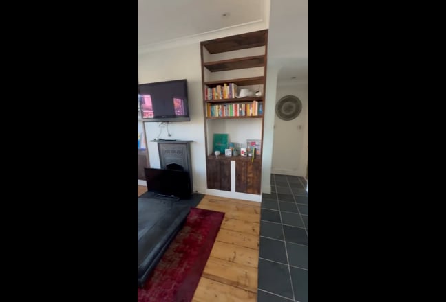 Rooms in Putney available! Main Photo