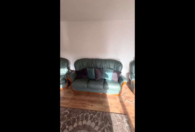 One Double Bedroom in Student 4 Double Property  Main Photo