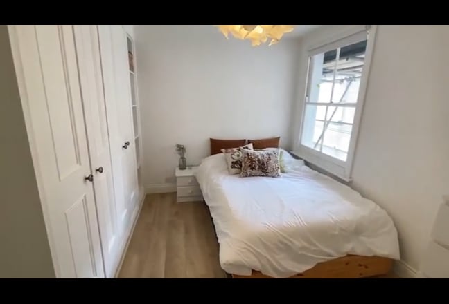 Lovely room in central London to rent Main Photo