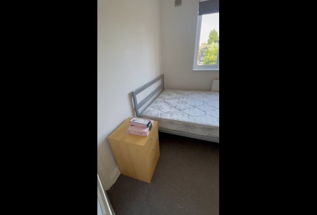 One bedroom available, 101 city road dunkirk  Main Photo
