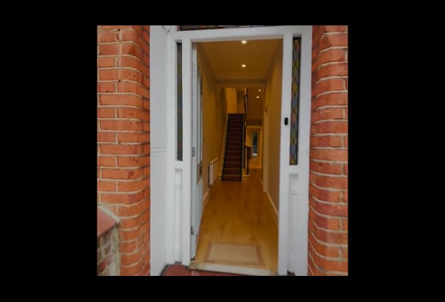 ✨ Stunning 4-Bedroom Home at Norroy Road Putney Main Photo