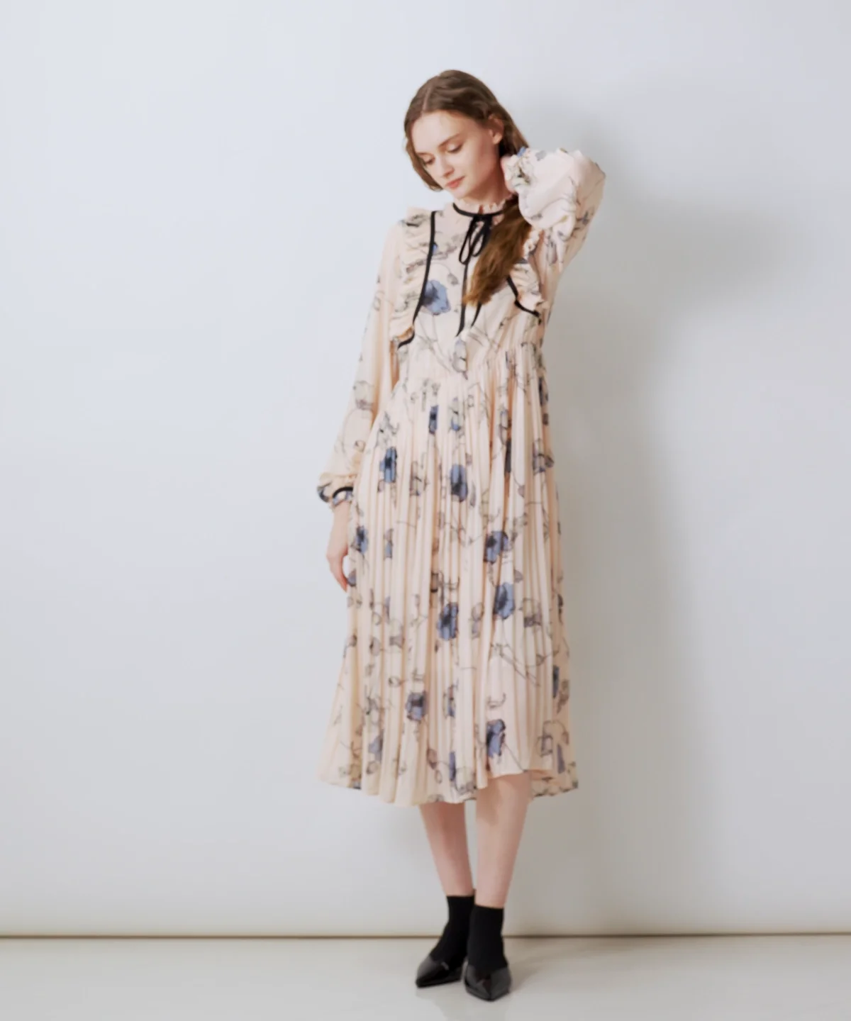 Sov. / フラワーシフォンワンピース DRESS Night STORE | ダブル