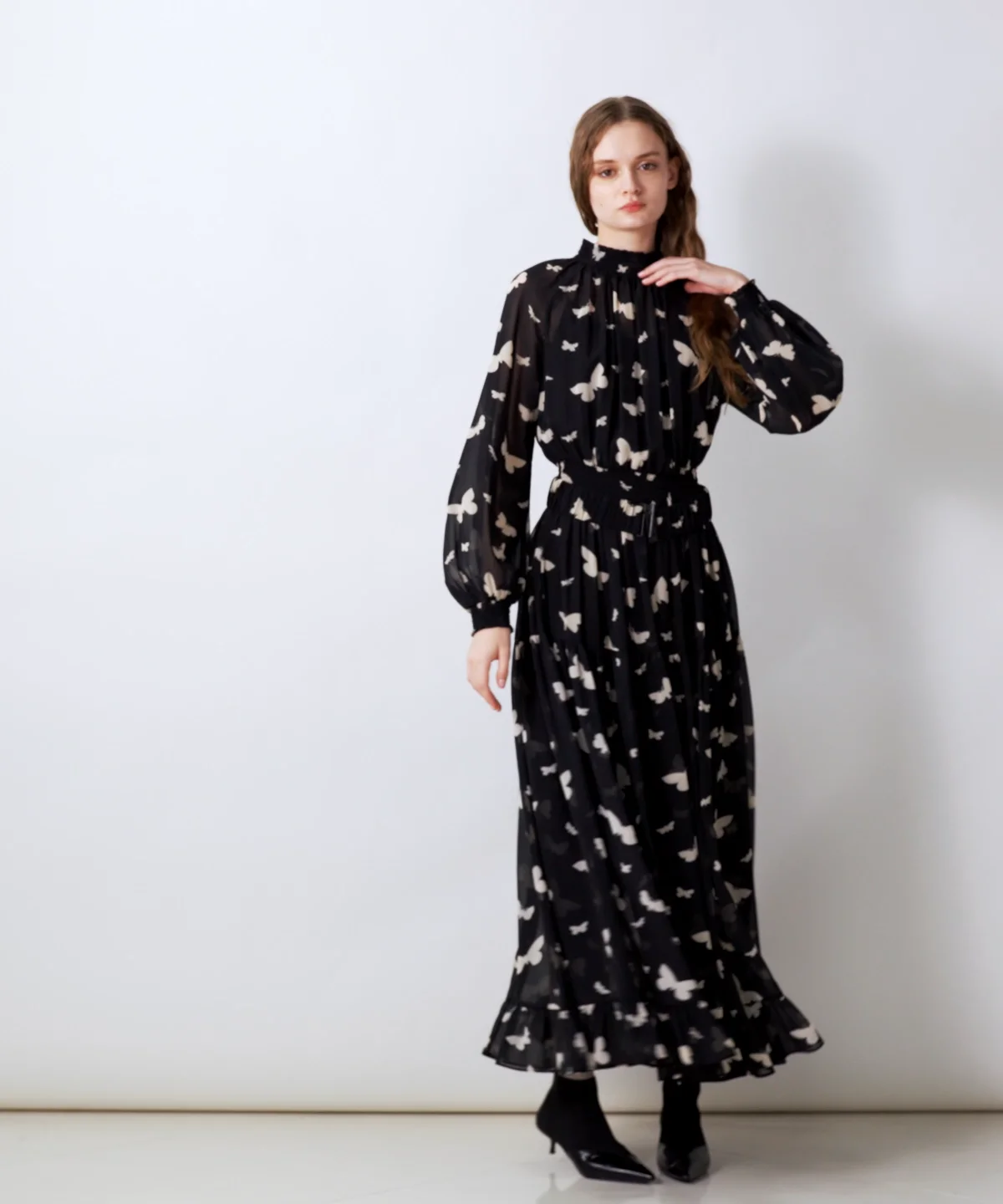 Sov. / バタフライプリント シフォンワンピース DRESS Night STORE